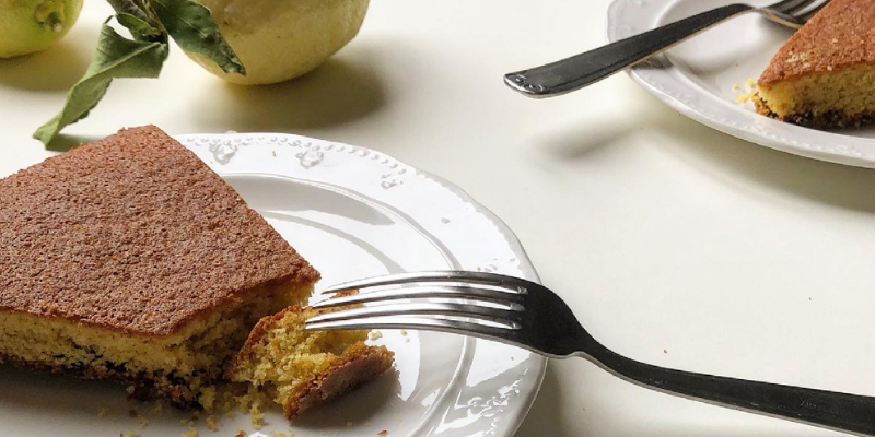 torta di farina di mais al profumo di limone